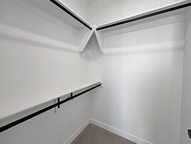 Building Photo - $0 DEPOSIT OPTION. BRAND NEW 4 BED 3 BATH ...