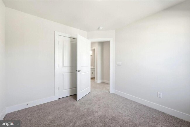 Building Photo - 1829 Harvest Dr