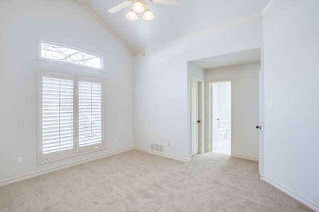 Building Photo - Over the top garden home - Half off the fi...