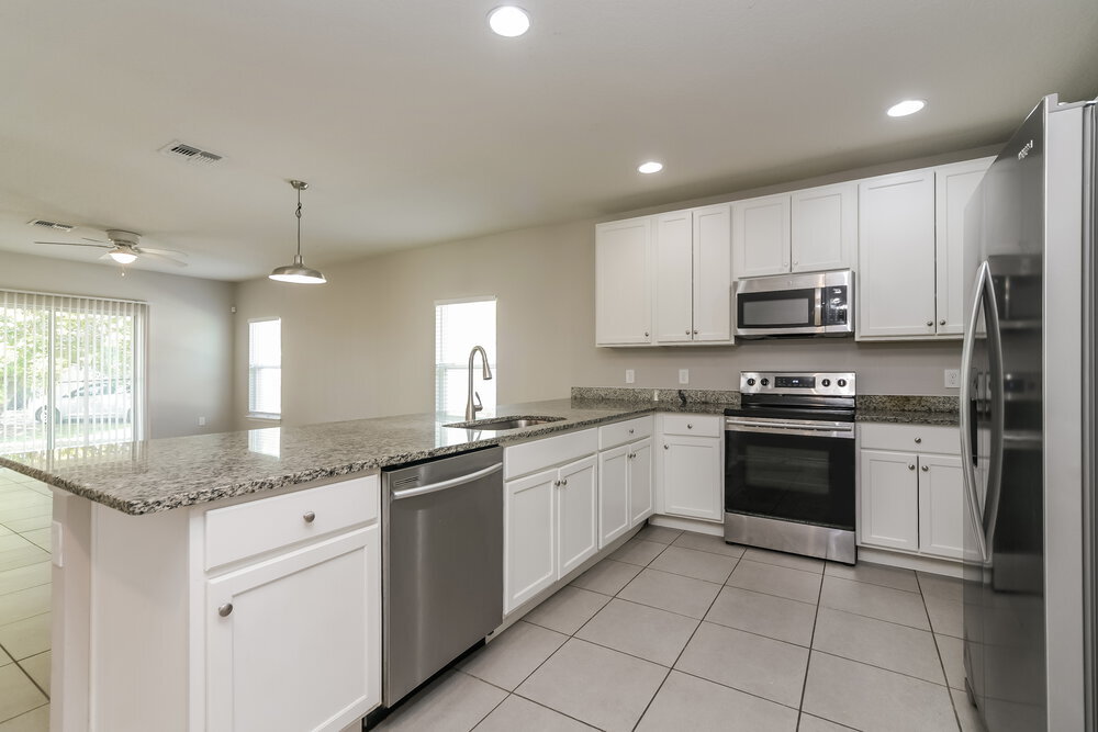 Building Photo - 370 Colonade Ct