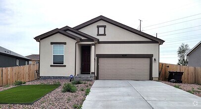 Building Photo - ALL PROSPECTIVE TENANTS MUST SUBMIT A $58 ...