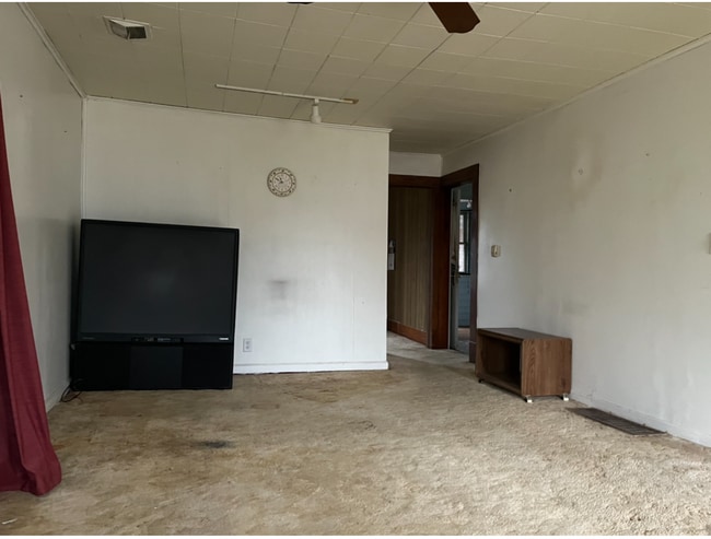 Building Photo - $590 MONTH / $1000 DOWN