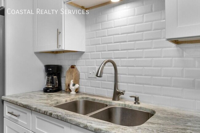 Building Photo - 112 Opp Blvd NE