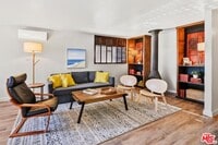 Building Photo - 12784 Via Cortina