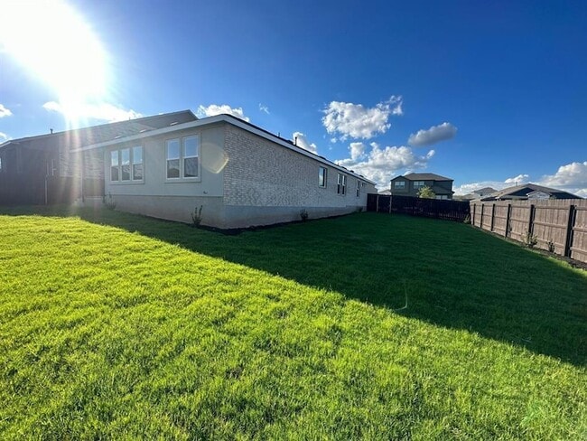 Building Photo - 4116 Home Pl Rd