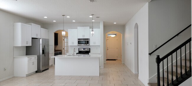 Building Photo - 2391 Beacon Landing Cir