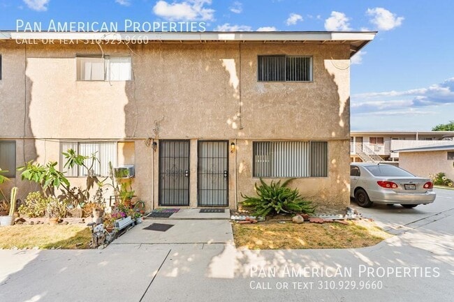 Building Photo - 9106 1/2 Palm St.-A6