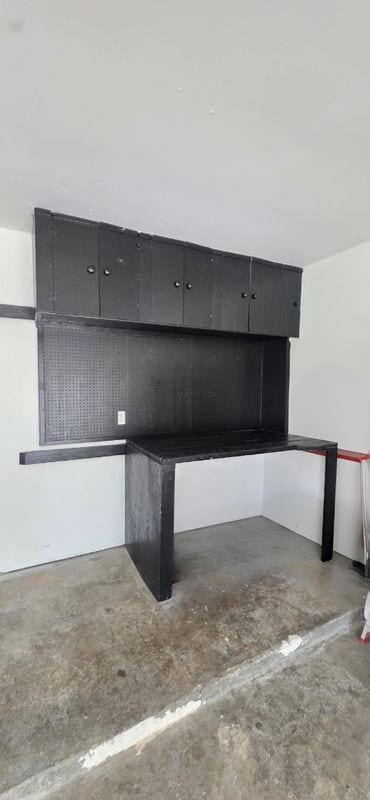 Building Photo - 8443 Gulfwood Ln