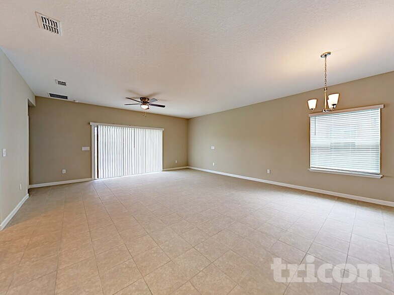 Building Photo - 155 Bloomfield Wy