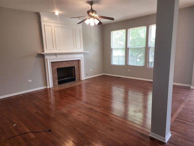Building Photo - 1546 Clear Dr