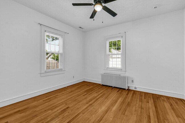 Building Photo - Call Sabrina Thomas at 757-767-0767 for more information