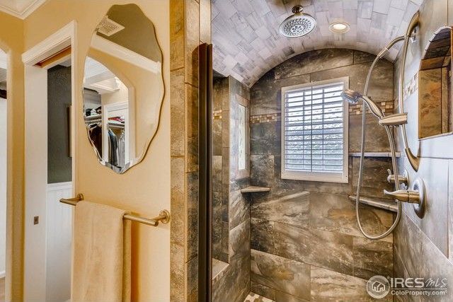 Building Photo - 5162 Cinquefoil Ln