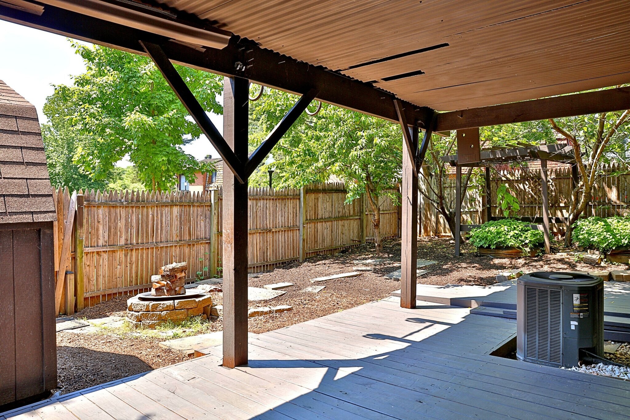 Building Photo - 4912 Herkimer St