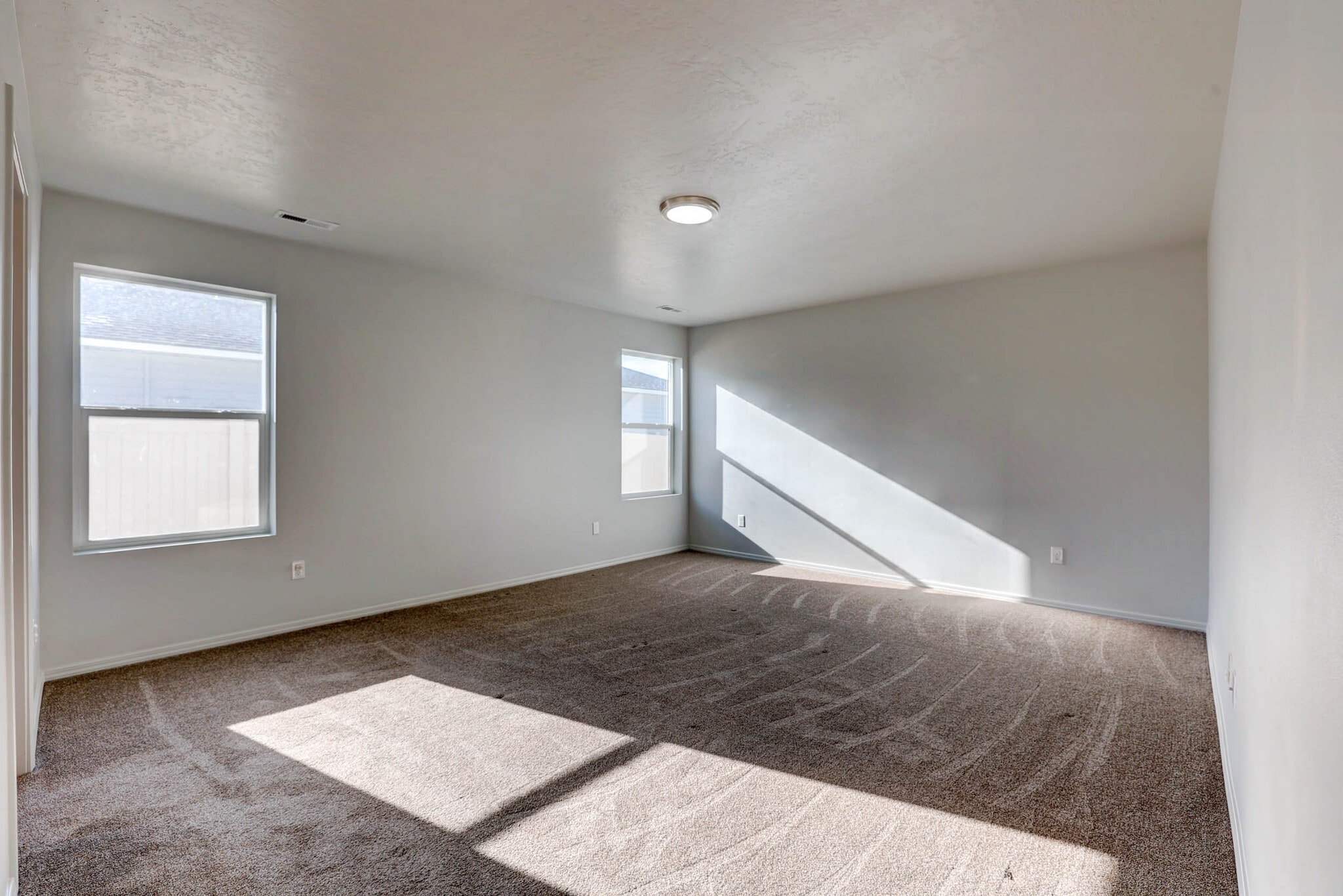 Building Photo - 19570 Nanticoke Ave