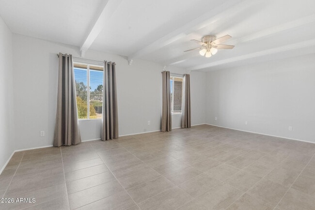 Building Photo - 780 E Eugie Ave