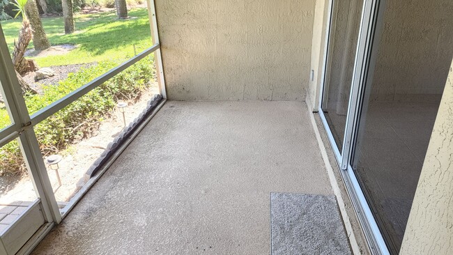 Building Photo - 3 BR 2.5 BA 1 CG rental in secure gated To...