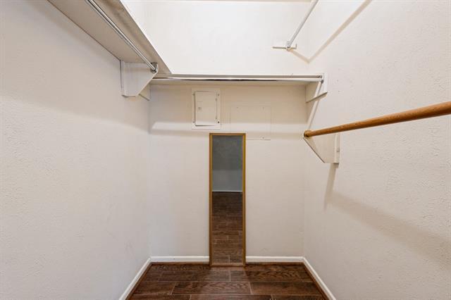 Building Photo - 3827 Gilbert Ave