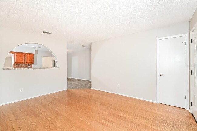 Building Photo - 436 Pomona Dr