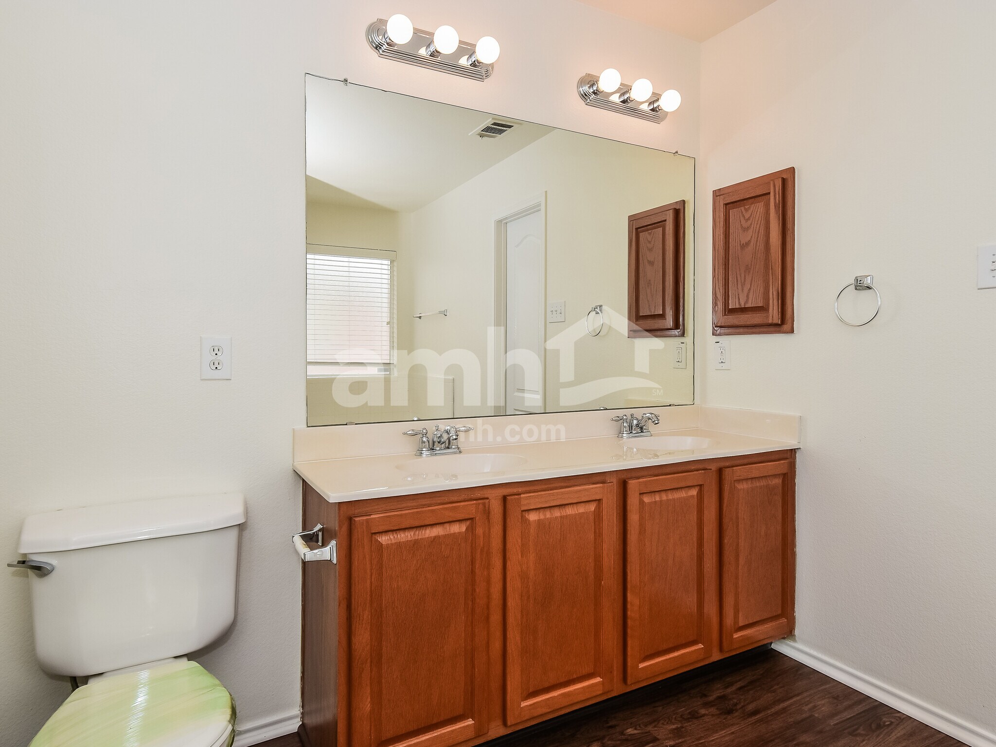 Building Photo - 2110 Aster Trail