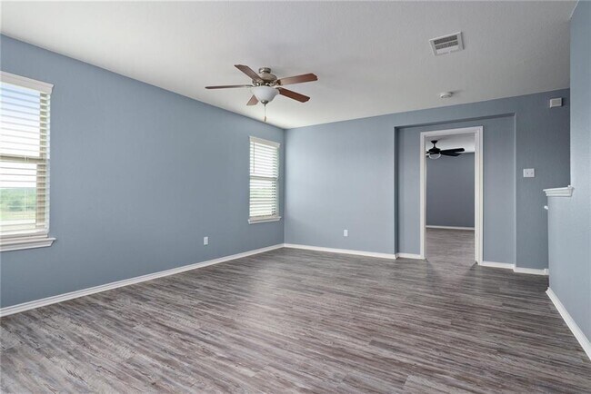Building Photo - 9104 Edmundsbury Dr