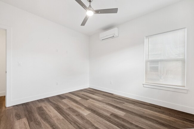 Building Photo - 22 Maiaku St