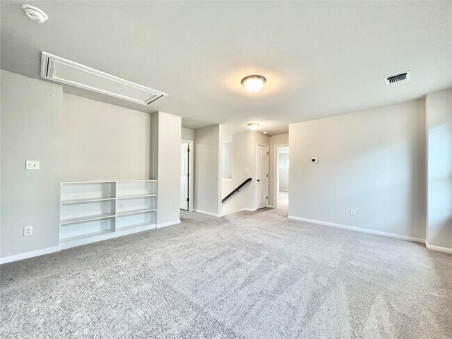 Building Photo - 3200 College Park Dr