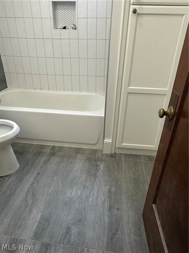 Building Photo - 1635 Belmar Rd