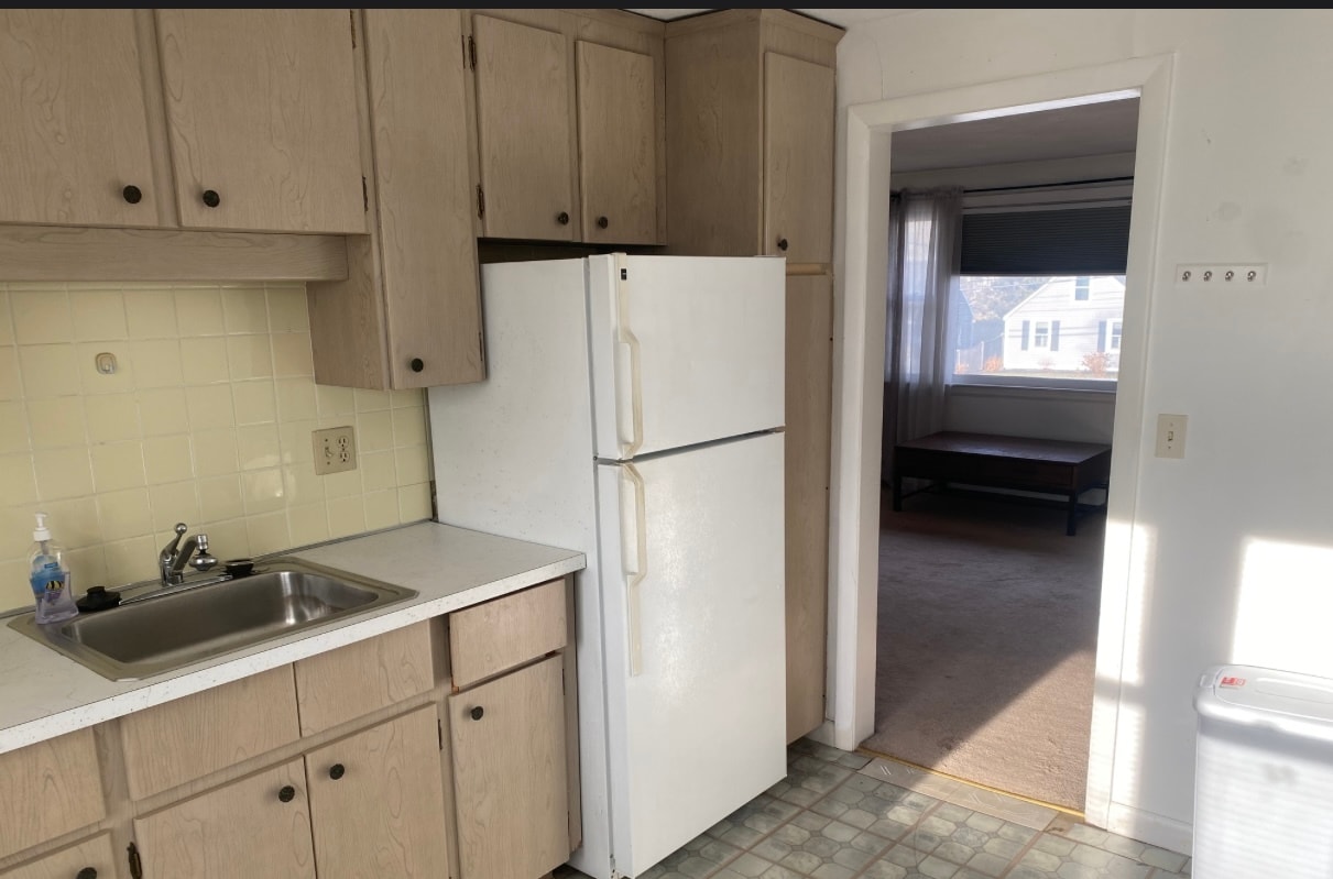 Building Photo - 781 E Squantum St