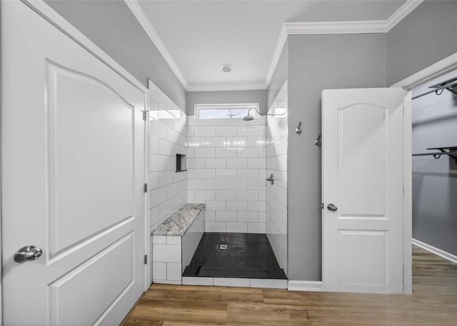 Building Photo - 7802 Hereford St