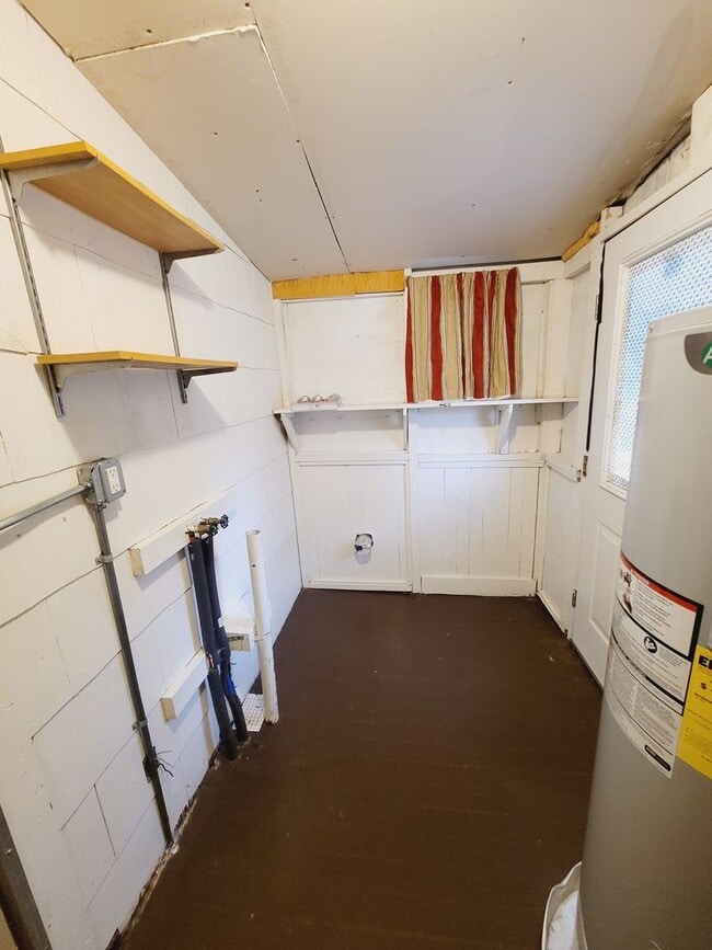 Building Photo - Beautiful Renovated Single Family Home!