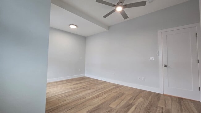 Building Photo - 53 W Eagle St