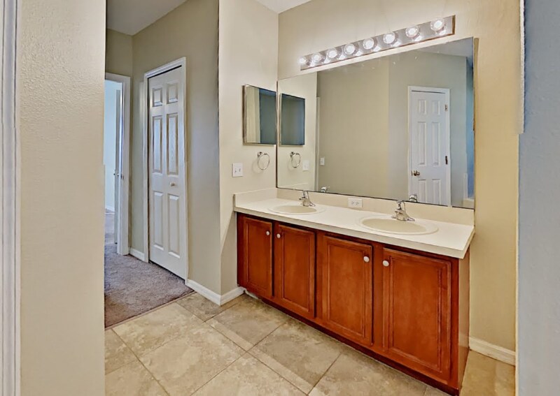 Building Photo - 610 Fisher Ct
