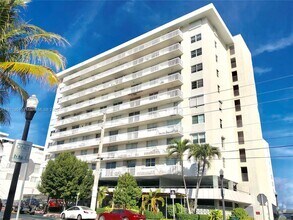 Building Photo - 401 Ocean Dr