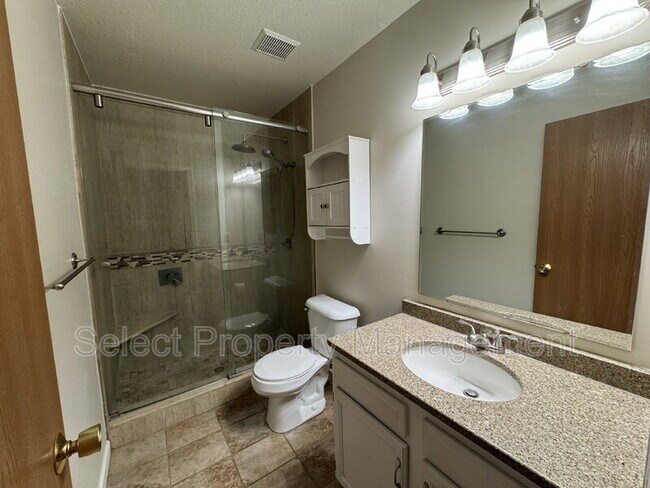 Building Photo - 1632 Flint Lock Ln