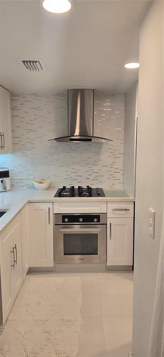 Building Photo - 2539 S Bayshore Dr