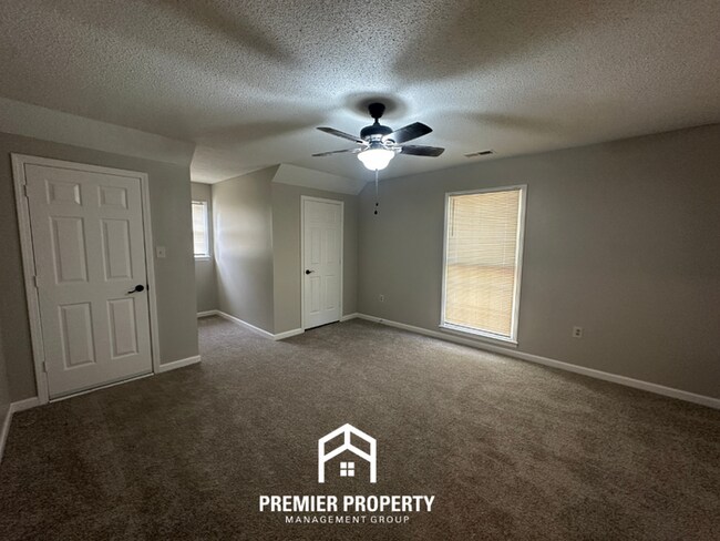 Building Photo - Newly Renovated 3BR/2BA Executive Home in Cordova | Granite Counters & 2,100 Sq Ft