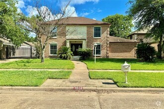 Building Photo - 7914 Oakington Dr