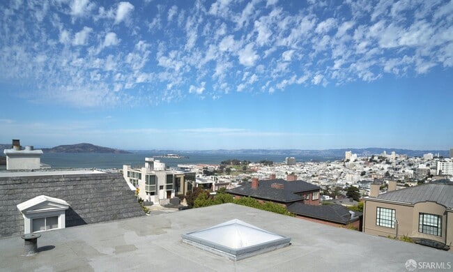 Building Photo - 2505 Divisadero St