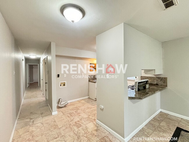 Building Photo - 1053 Treadwell St