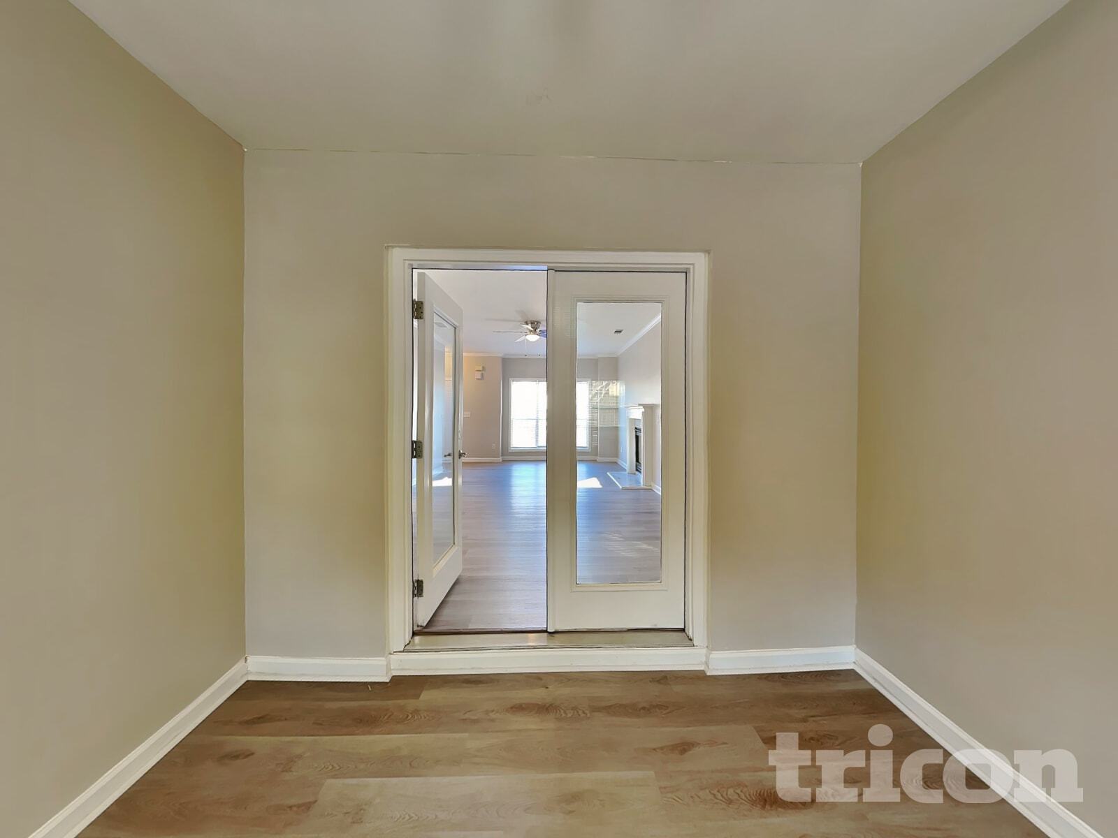 Building Photo - 12264 Crestwood Ct