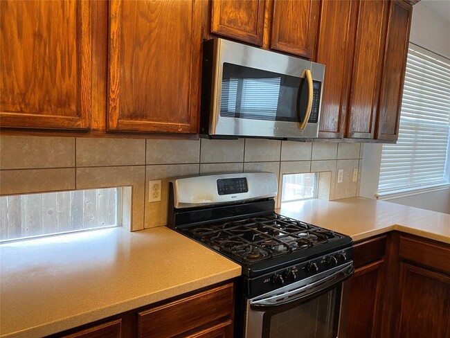 Building Photo - 11541 Sunny Creek Ln