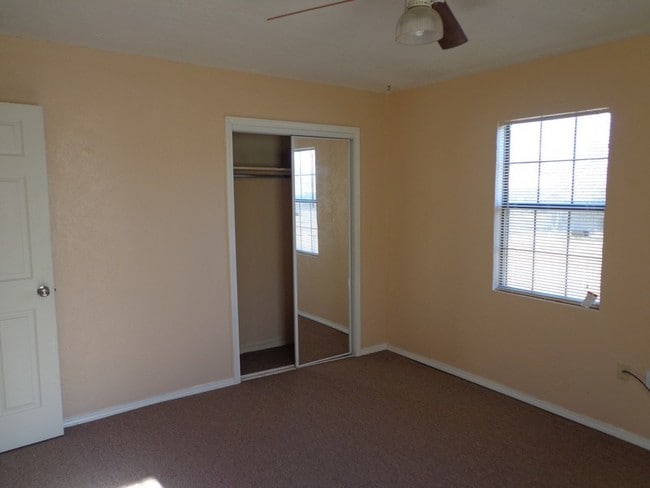 Building Photo - 2213 NW 28th St