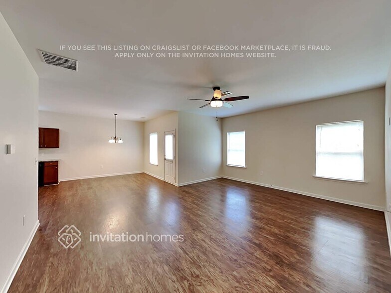 Building Photo - 798 Rockingham Dr