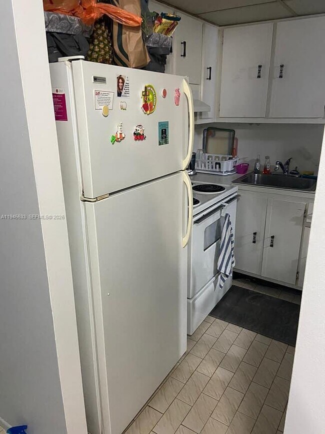 Building Photo - 200 177th Dr