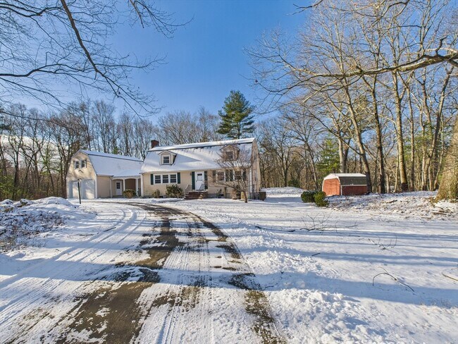 Building Photo - 215 Stoney Lea Rd