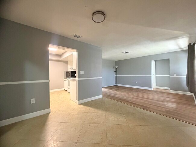 Building Photo - 8381 NW 28th Pl