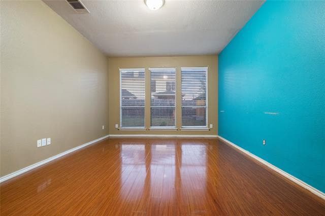 Building Photo - 6208 Claire Dr