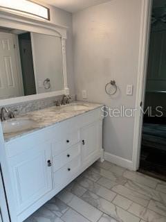 Building Photo - 2400 Feather Sound Dr