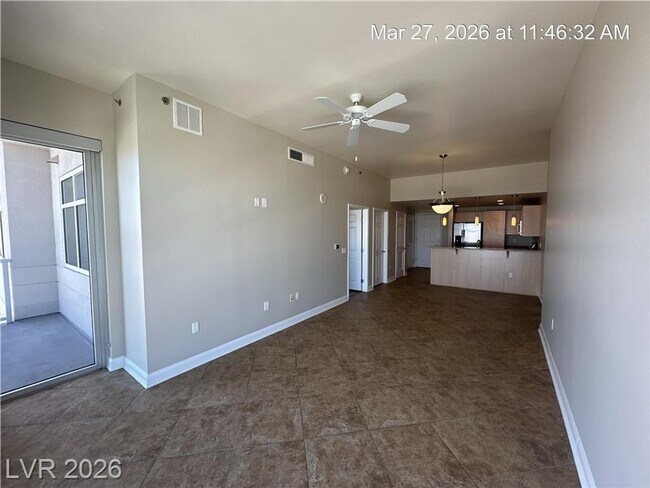 Building Photo - 1-BEDROOM UNIT AT THE OGDEN HIGHRISE!