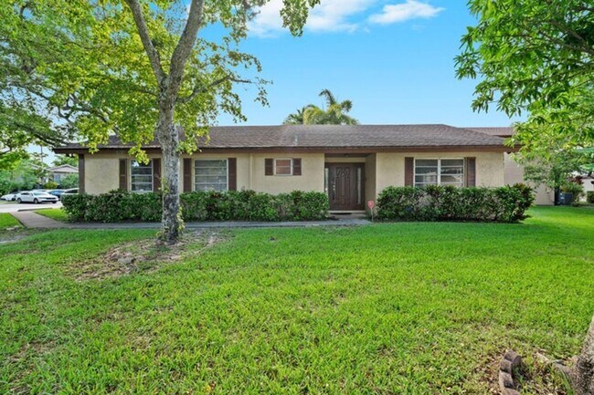 Building Photo - 2229 Nova Village Dr